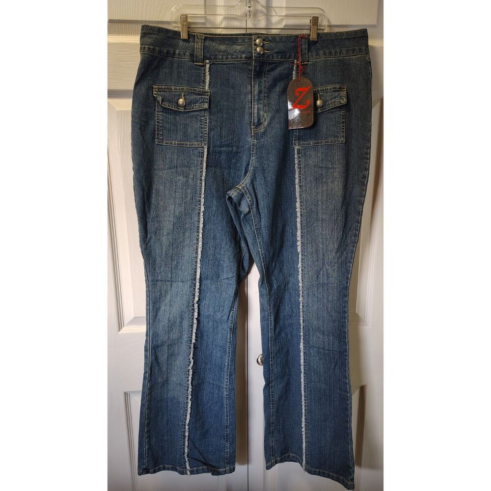 NWT Zoey Beth Vintage Y2K Raw Seam Flare Jeans - Women's Plus Size 20